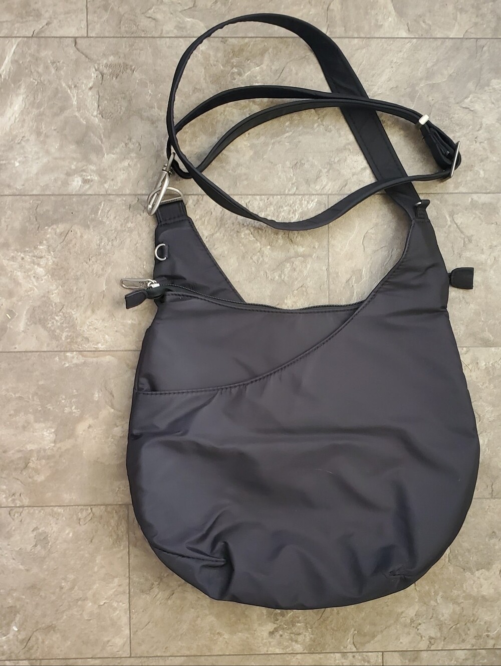 Travelon Nylon Anti- Theft Classic Messenger Crossbody  Bag
